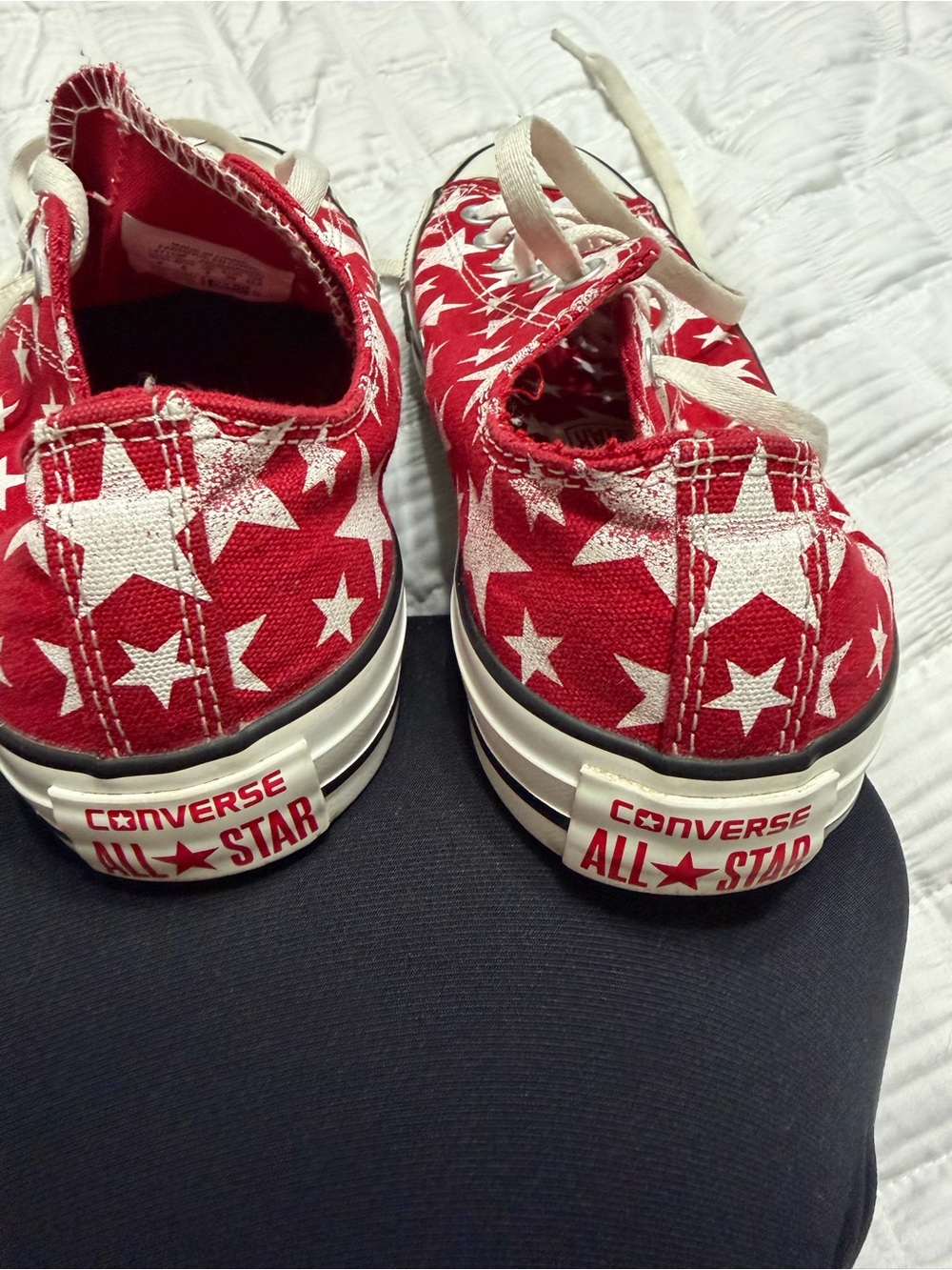 Converse Low Top Canvas Sneakers in Red with White Stars M6/W/8 Unisex July - Picture 6 of 6